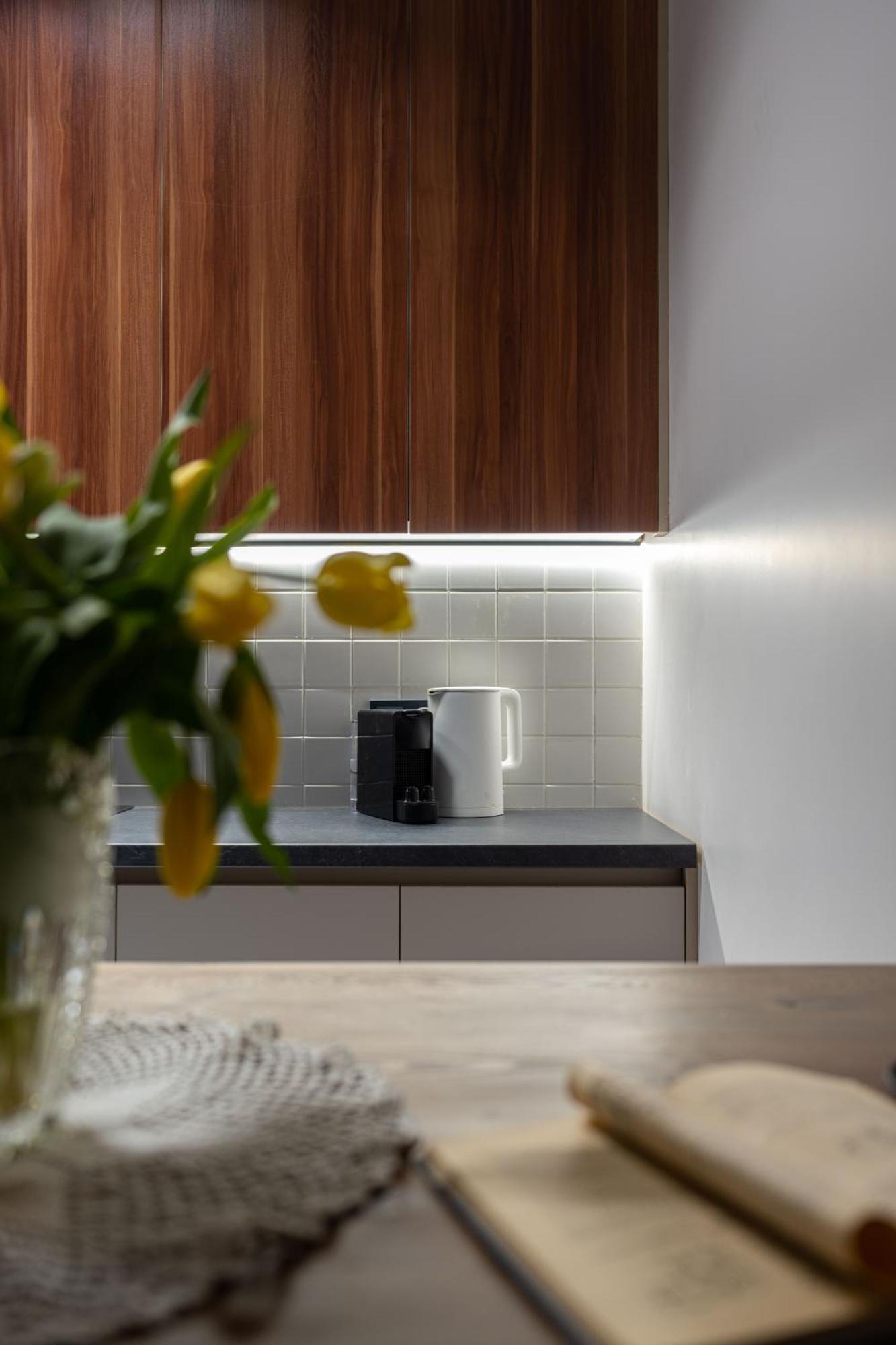 Oybek Nrg 48 I Stylish & Modern Apartment Ташкент Экстерьер фото